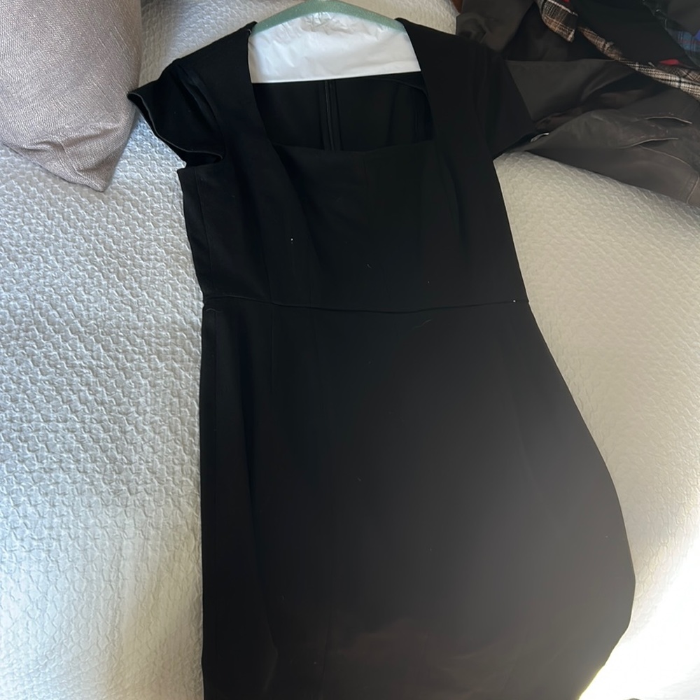 Banana Republic Black Short Sleeve Dress